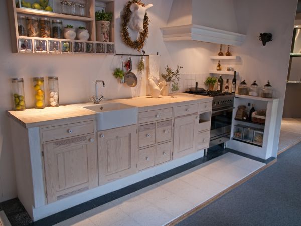 Country Sink Installation in Waxhaw